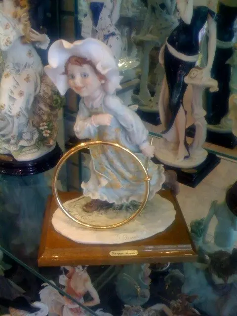 Giuseppe Armani Hoopla 107E Collectible Figurine Art giuseppe armani hoopla 107e co 0 1750491727 - CERINCOFFEE