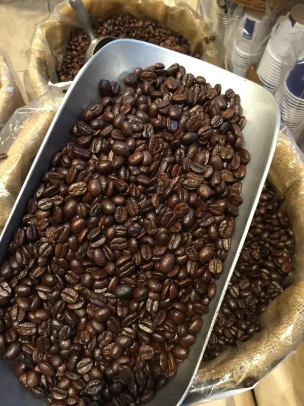 Kenyan AA French Roast Coffee Beans - Bold & Aromatic kenyan aa french roast coffee 0 1750493053 - CERINCOFFEE
